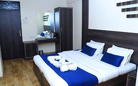 Hotel Alka Residency